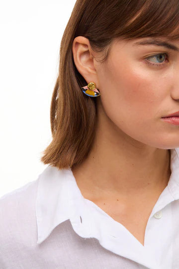 Brackish Stud Earring: Snug Corner
