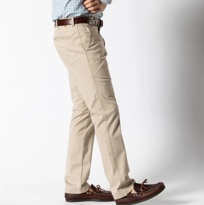 Duck Head Classic Fit Gold School Chino: Tan