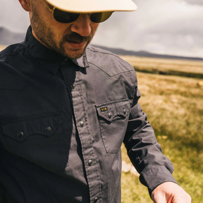 Howler Brothers Crosscut Snapshirt: Midnight Chambray