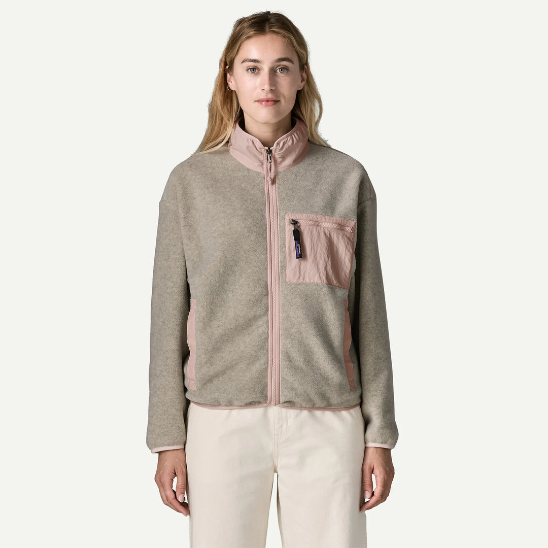 Patagonia Women's Synchilla® Fleece Jacket: Oatmeal Heather w/ Pink Frost