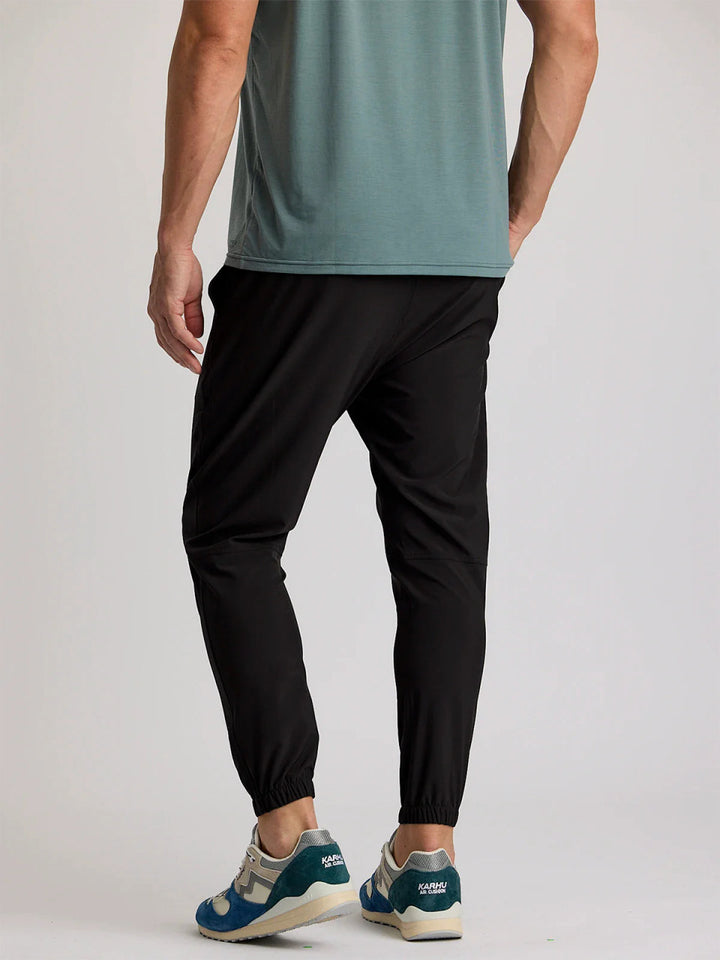 Free Fly Men's Active Breeze Jogger: Black