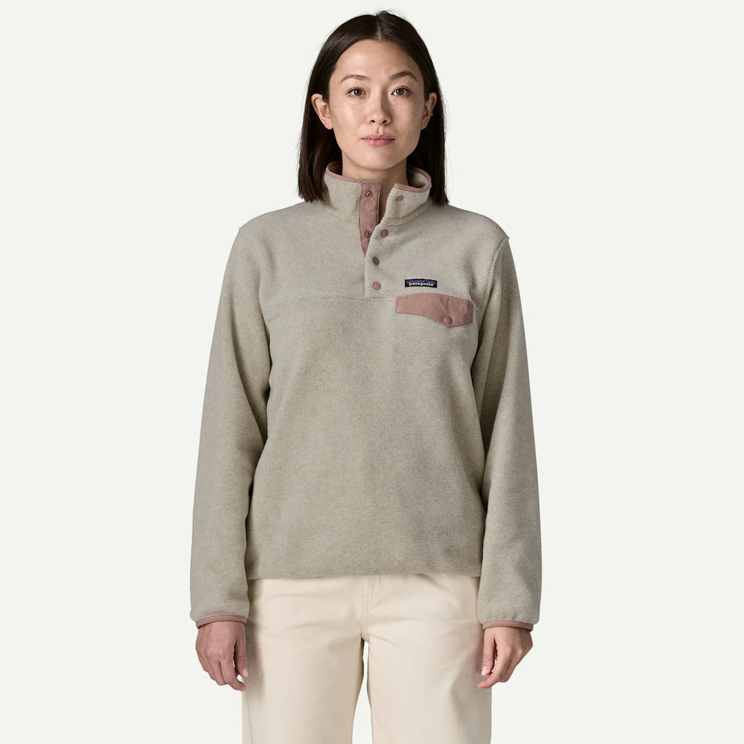 Patagonia Women's Lightweight Synchilla® Snap-T® Fleece Pullover: Oatmeal Heather w/ Moonrise Taupe