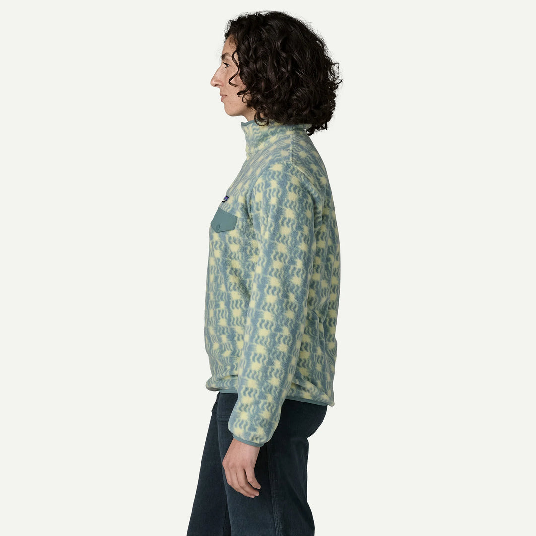 Patagonia Women's Lightweight Synchilla® Snap-T® Fleece Pullover: Sun Quilt - Blue Sage