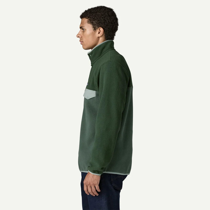 Patagonia Men's Lightweight Synchilla® Snap-T® Fleece Pullover: Canopy Green