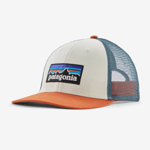 Patagonia P-6 Logo LoPro Trucker Hat : White w/ Redtail Rust