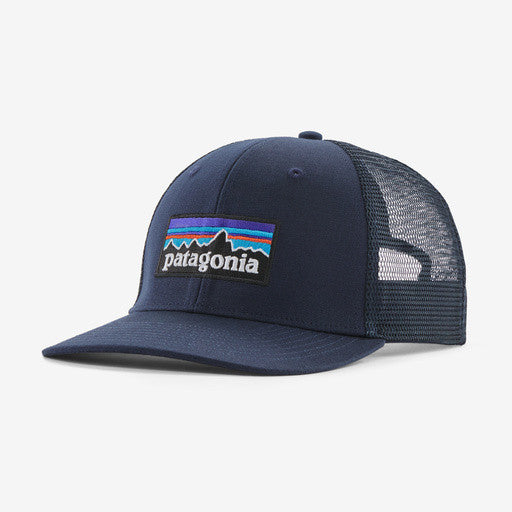 Patagonia P-6 Logo Trucker Hat : New Navy
