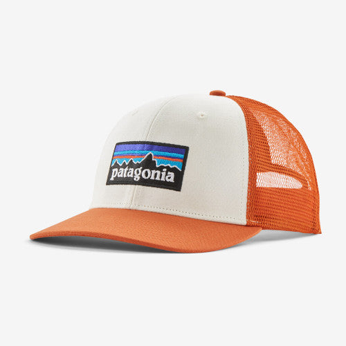Patagonia P-6 Logo Trucker Hat : White w/ Redtail Rust