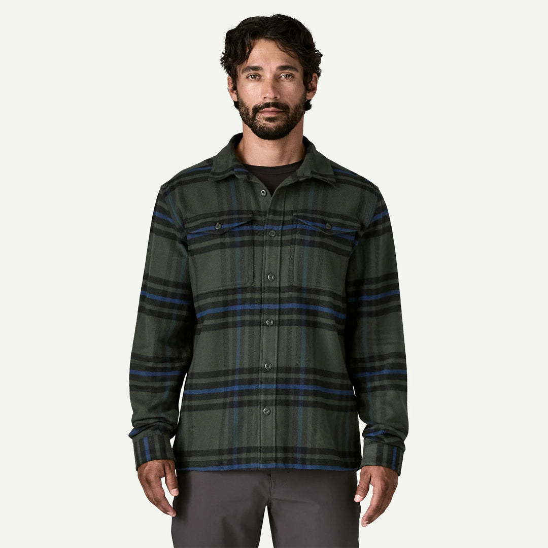 Patagonia Men's Fjord Flannel Shirt: Catch - Old Growth Green