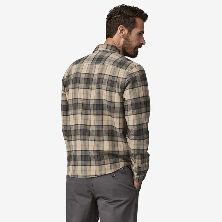 Patagonia Men's Long-Sleeved Lightweight Fjord Flannel Shirt: Spotter - Forge Grey