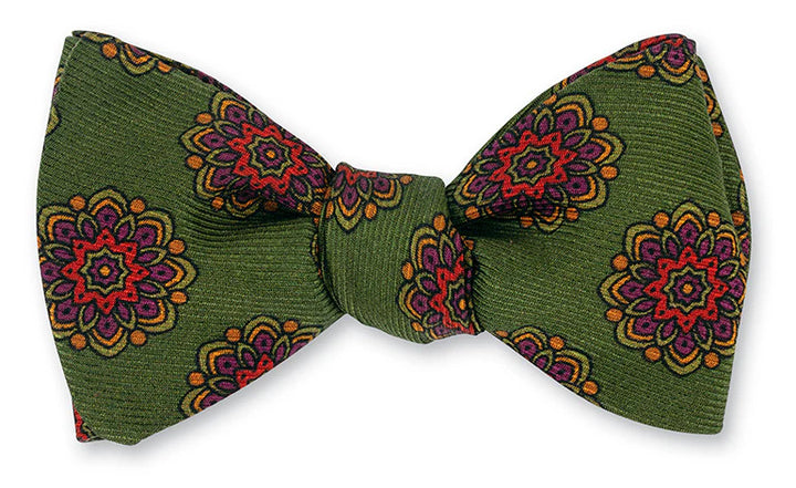 R. Hanauer Green Alexander Medallions Bow Tie