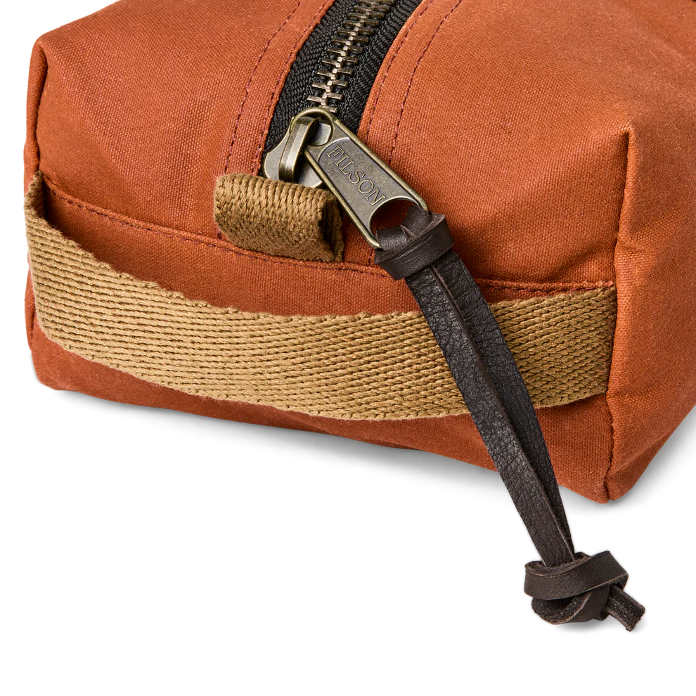 Filson Tin Cloth Travel Kit: Rust