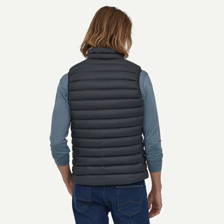 Patagonia Men's Down Sweater™ Vest: Black