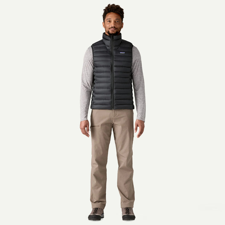 Patagonia Men's Down Sweater™ Vest: Black