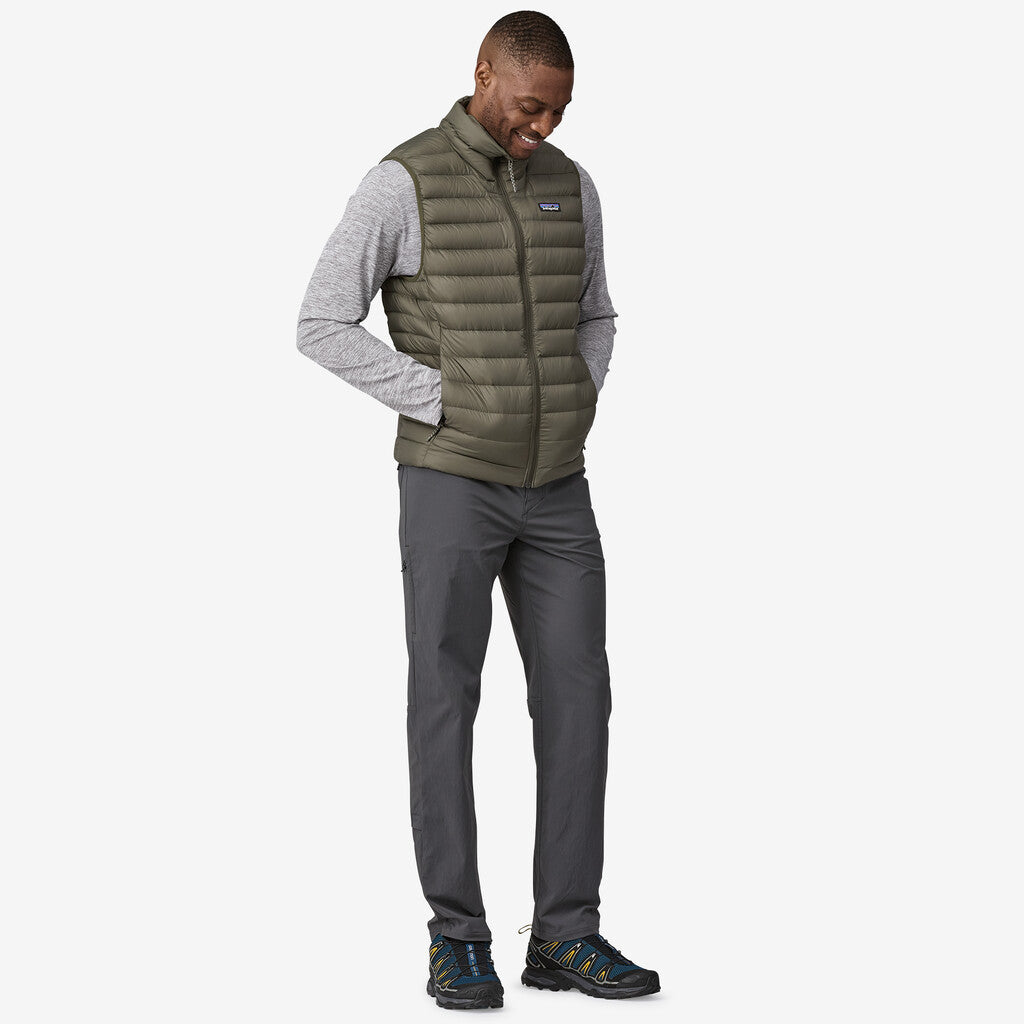 Patagonia Men's Down Sweater™ Vest: Pine Needle Green