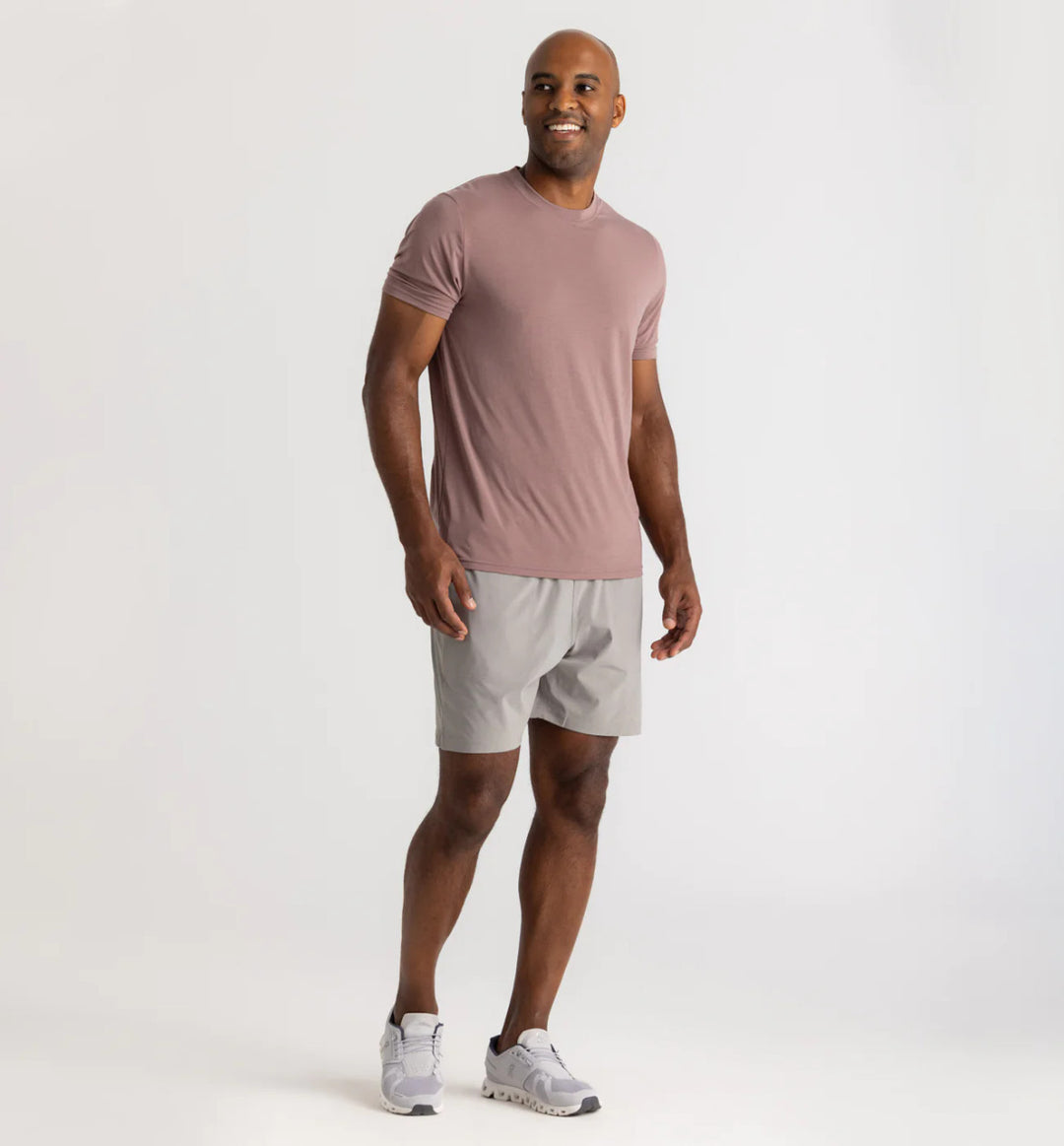 Free Fly Men's Bamboo-Lined Active Breeze Short – 7": Cement