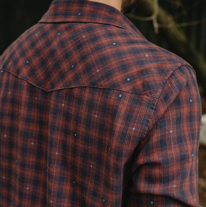 Howler Bros La Grange Lightweight Flannel - Franklin Plaid: Brick House