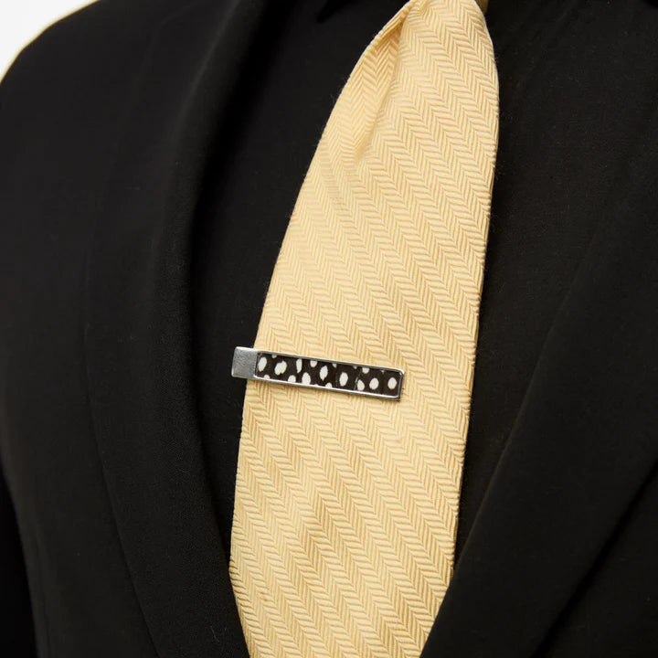 Brackish Succession Tie Clip: Guinea