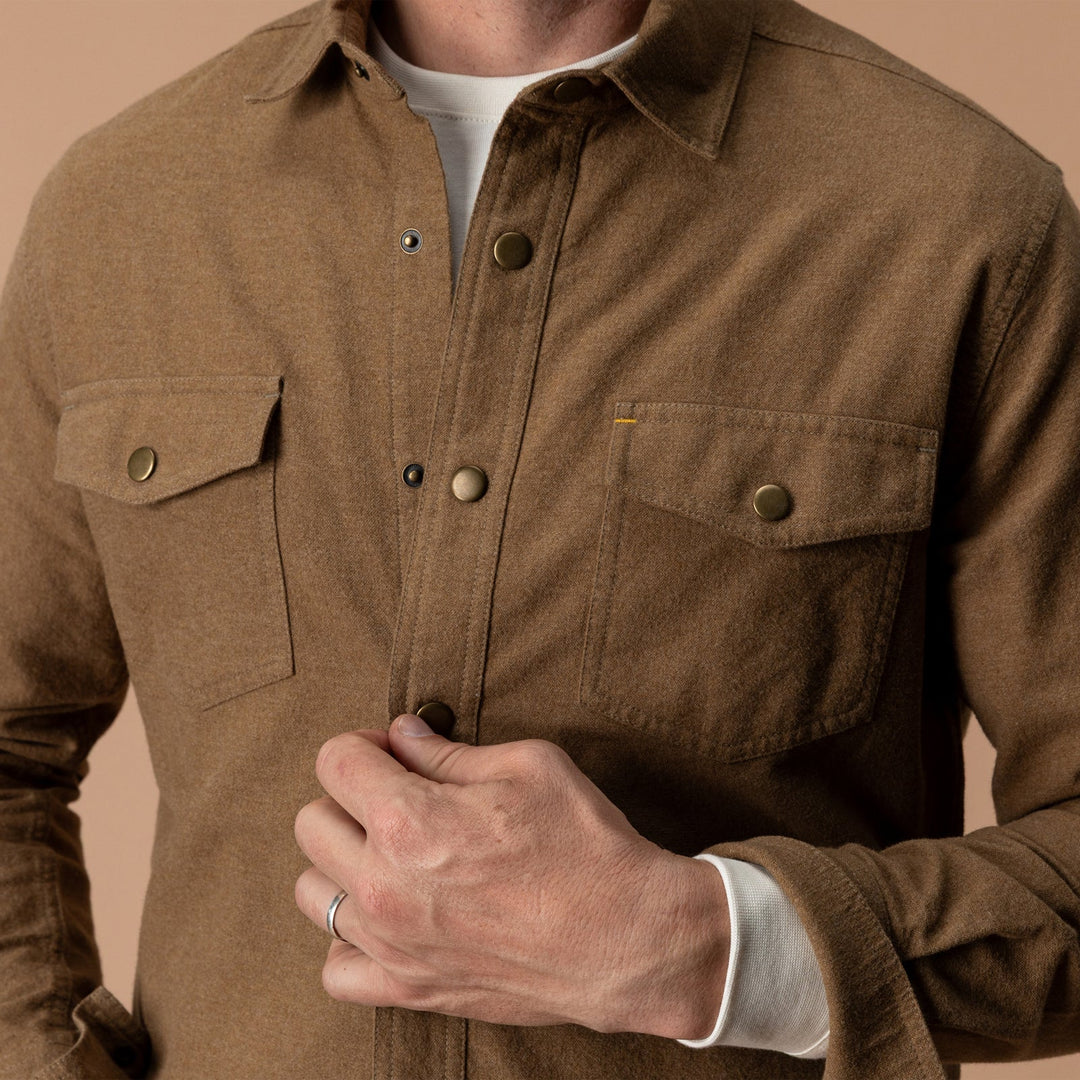 Duck Head Brushed Canvas Snap Shirt Pyne Solid: Bronze Brown