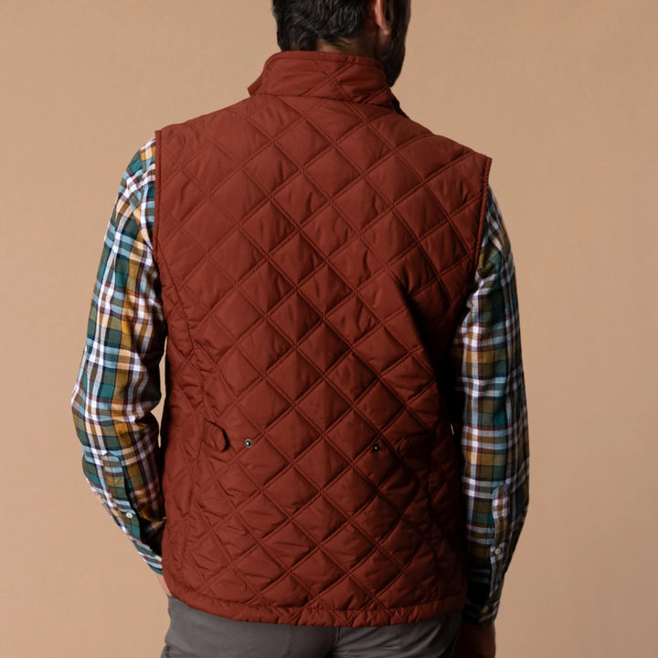 Duck Head Fremont Performance Quilted Vest: Brandy Brown