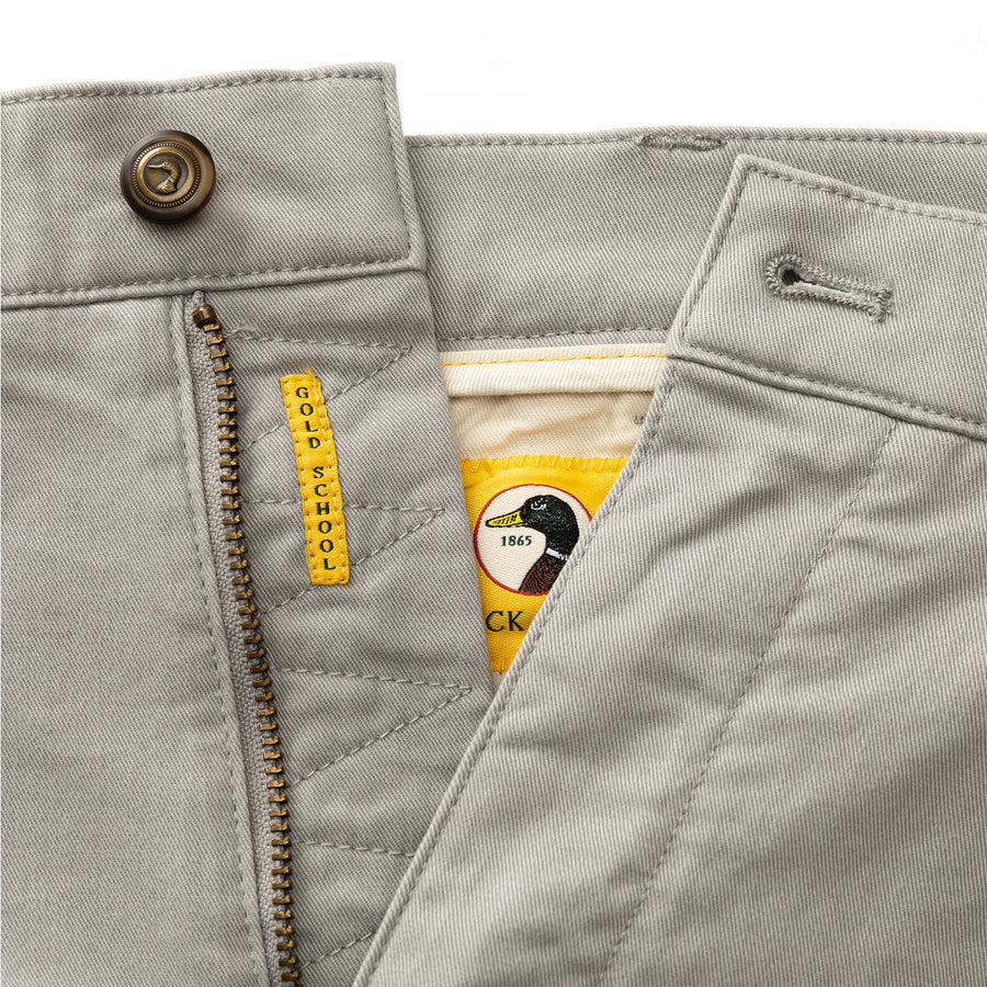 Duckhead 7" Gold School Chino Short: Limestone Grey