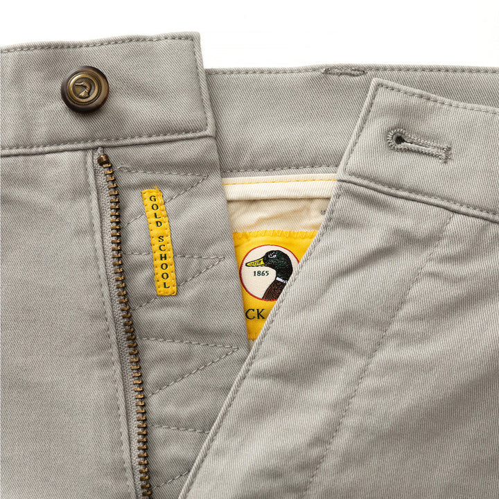 Duckhead 7" Gold School Chino Short: Limestone Grey