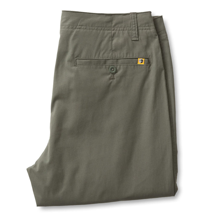 Duck Head Harbor Chino: Gunmetal Grey (Folded Flat)