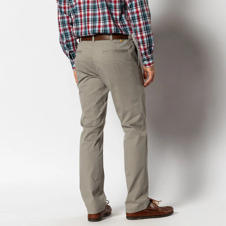 Duck Head Classic Fit Gold School Chino: Placid Grey