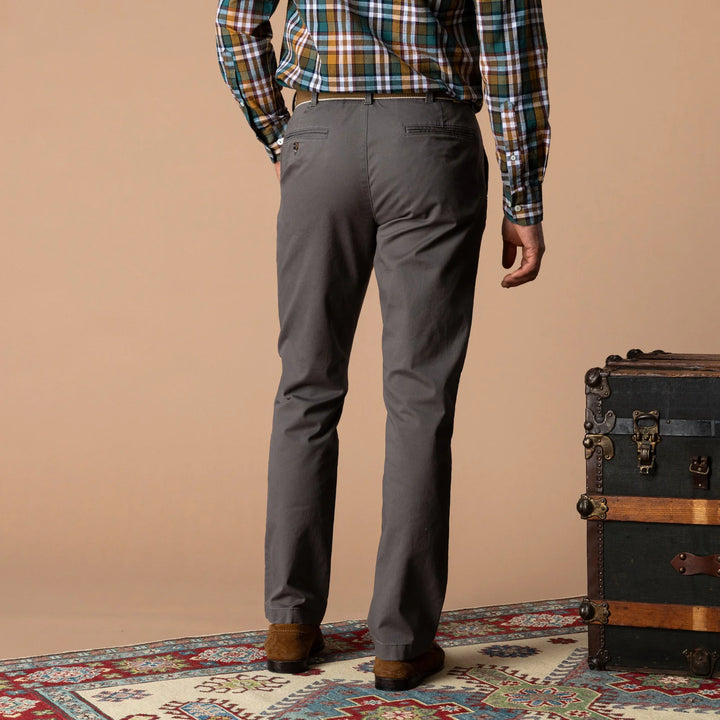 Duck Head Classic Fit Gold School Chino: Fossil Gray