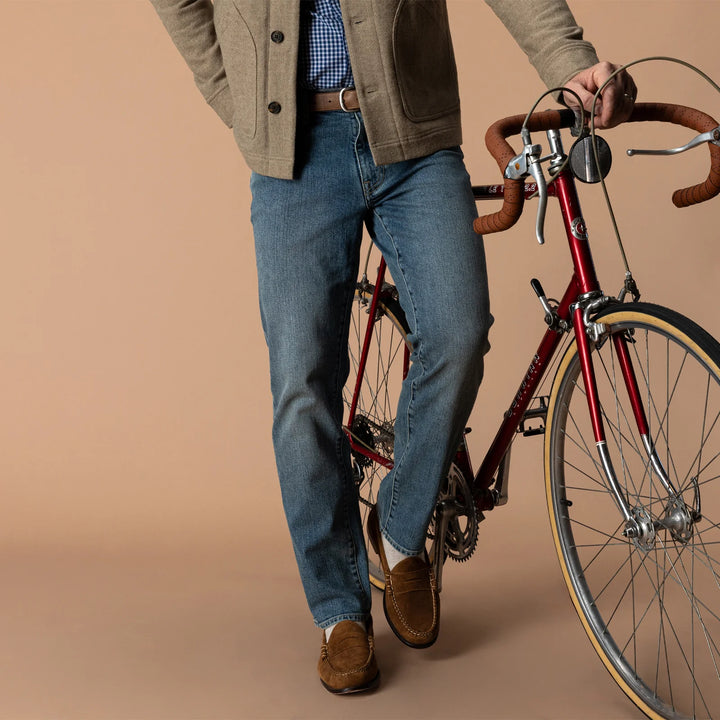 Duck Head Classic Straight Fit Denim: Vintage Wash