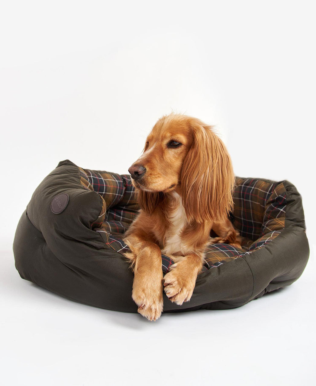 Barbour Wax/Cotton Dog Bed 35in - Classic/Olive