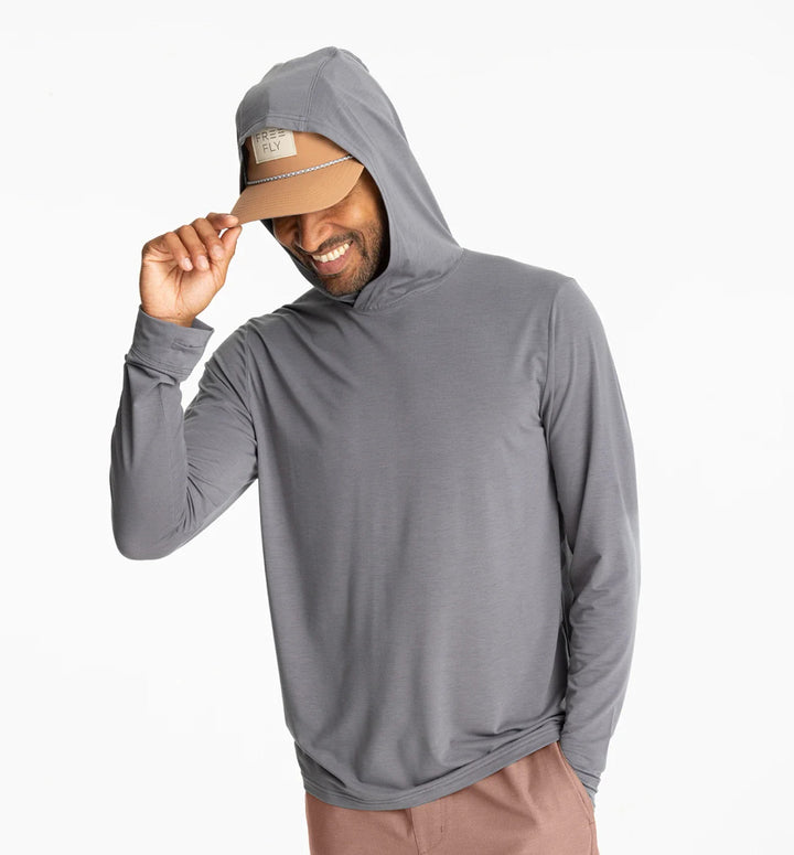 Free Fly Men's Elevate Lightweight Hoodie: Smoke