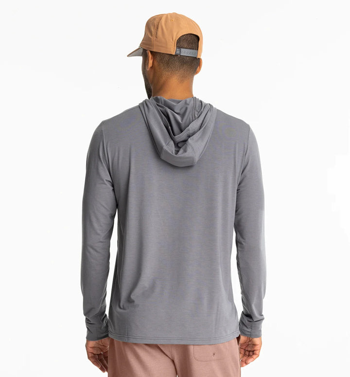 Free Fly Men's Elevate Lightweight Hoodie: Smoke