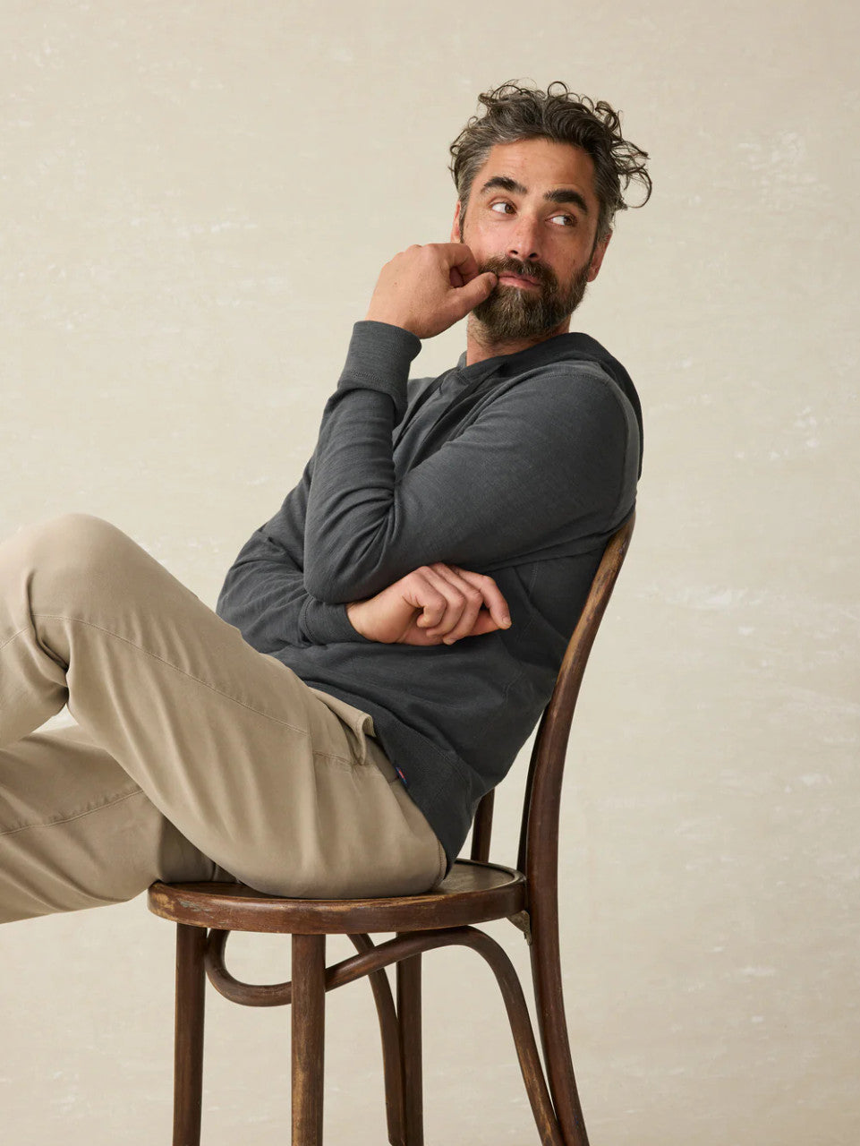 Craig Faherty Faherty Sunwashed Slub Hoodie: Graphite – Craig Reagin Clothiers