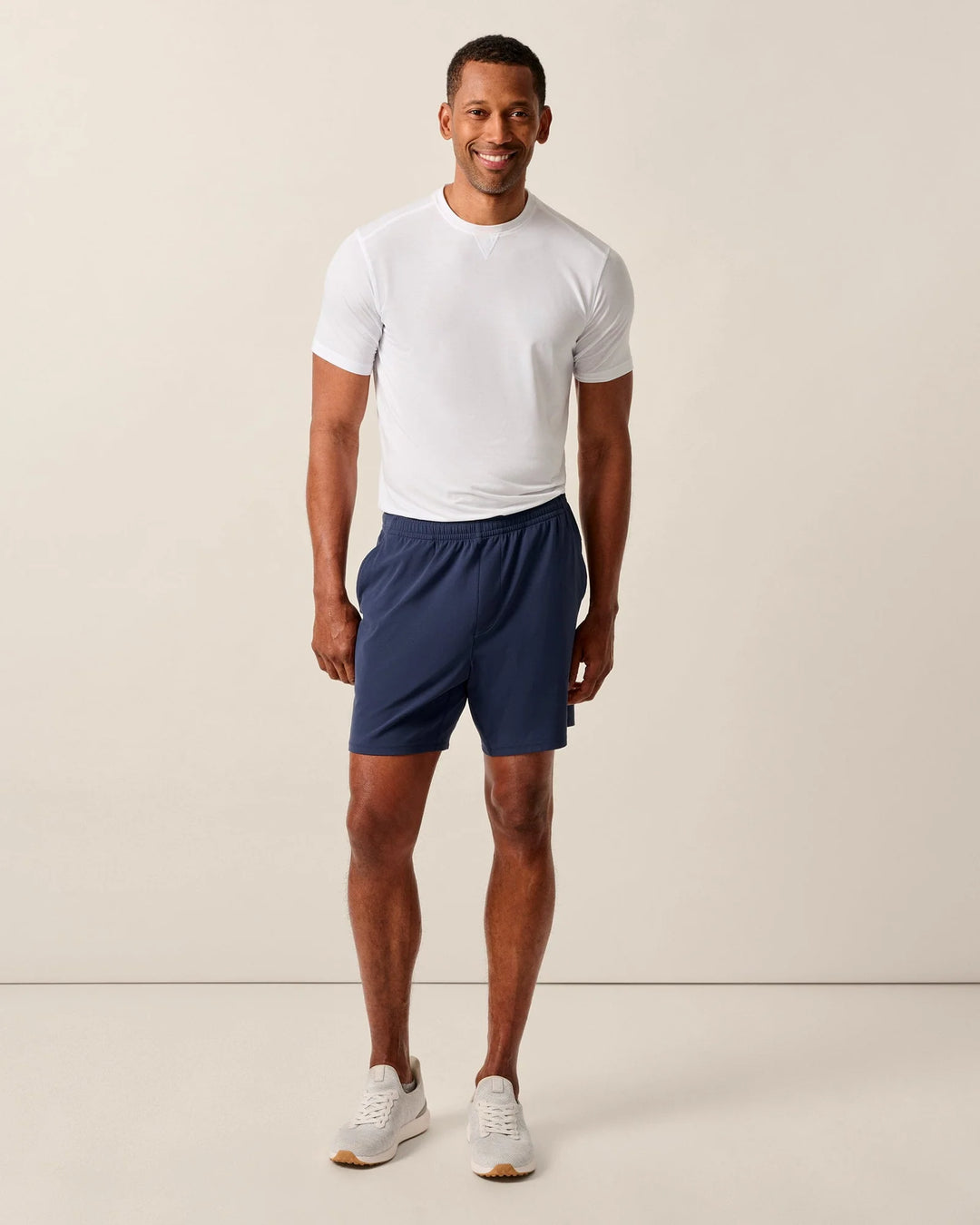 Johnnie-O Rocke Performance Shorts: Navy
