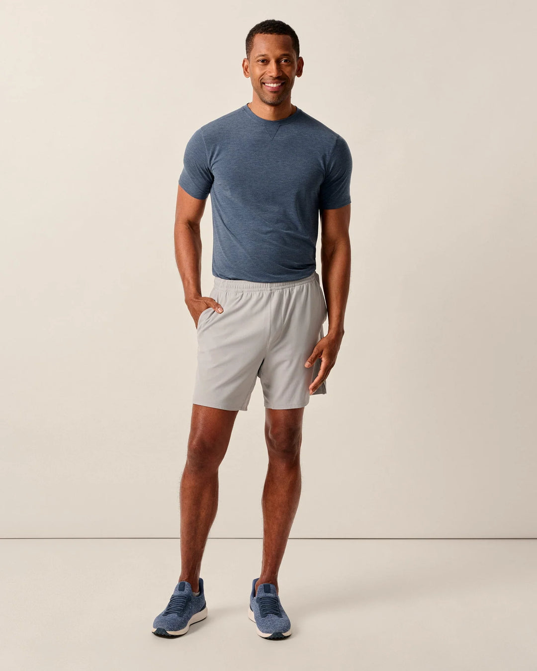 Johnnie-O Rocke Performance Shorts: Seal – Craig Reagin Clothiers