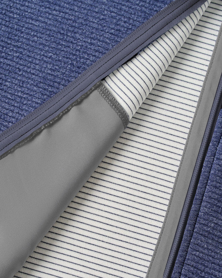 Johnnie-O Reggie Ribbed Performance Vest: Navy