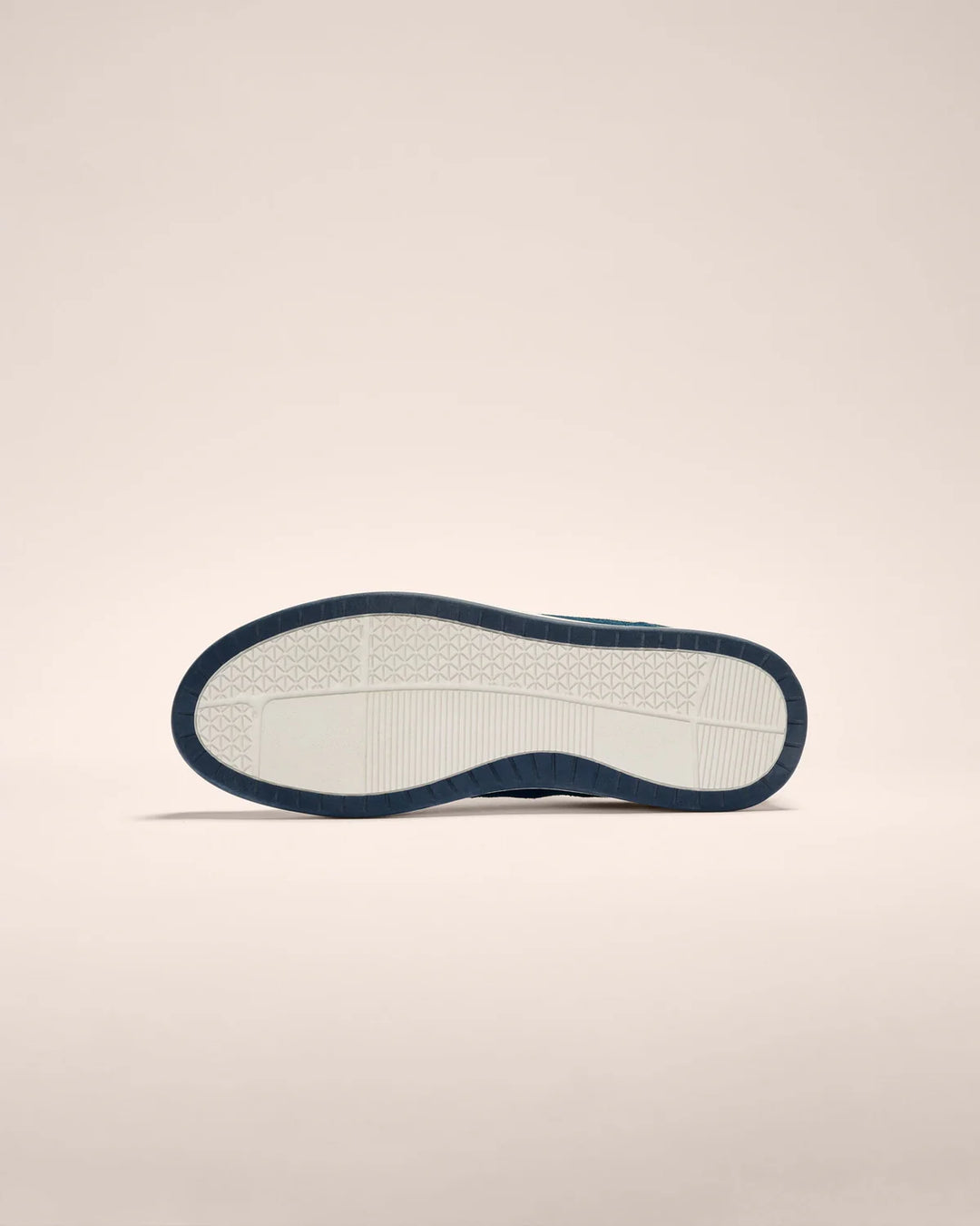 Johnnie-O Topspin Court Sneaker: Navy/White