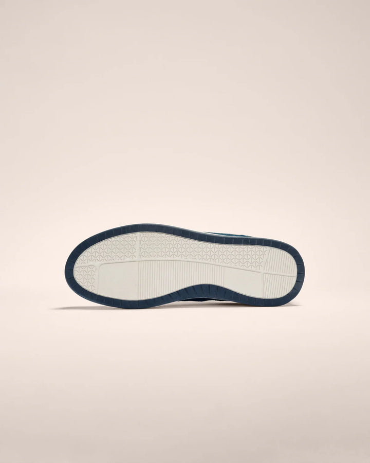 Johnnie-O Topspin Court Sneaker: Navy/White