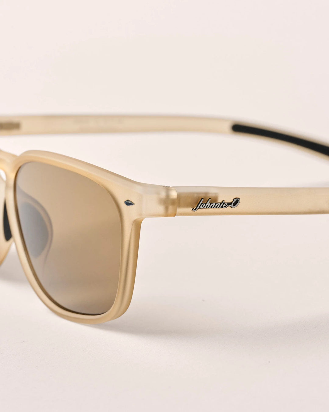 Johnnie-O Malibu Sunglass: Light Beige