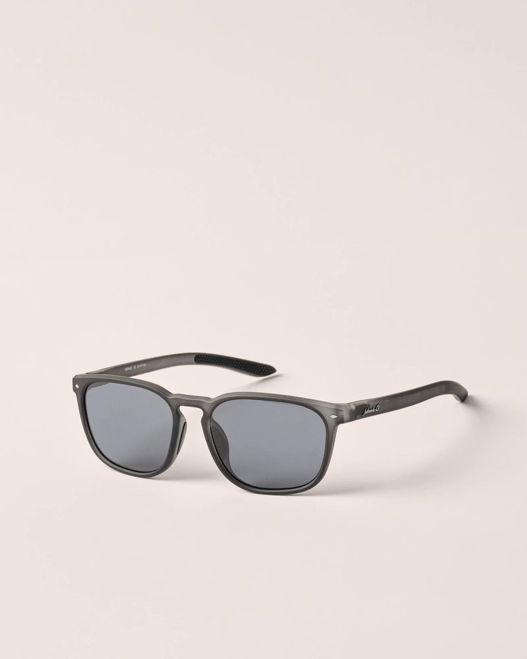 Johnnie-O Malibu Sunglass: Black