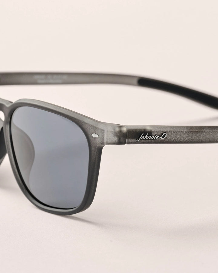 Johnnie-O Malibu Sunglass: Black