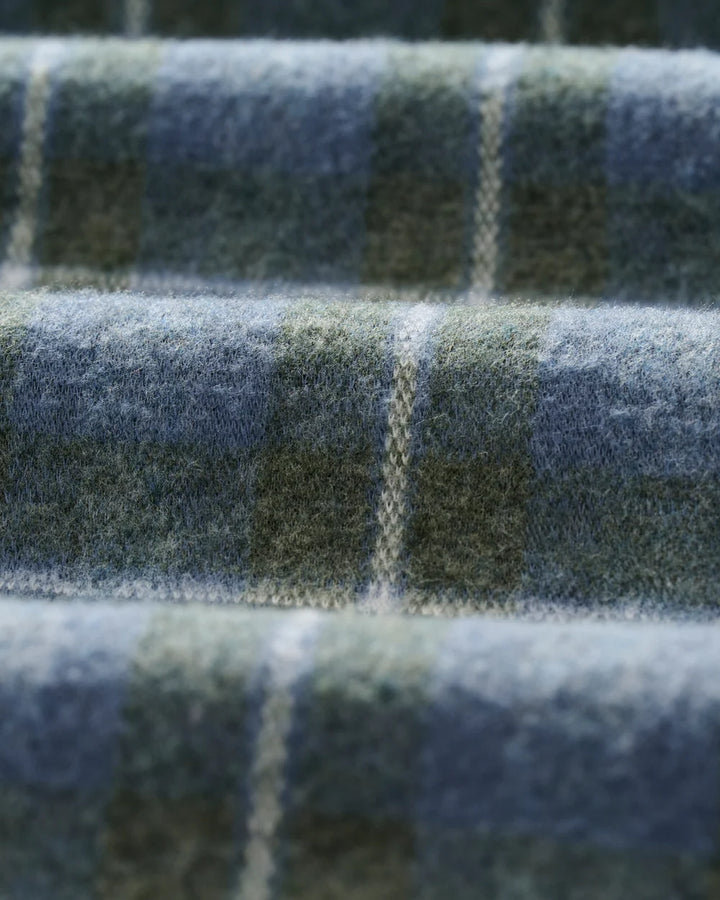 Johnnie-O Lodge Shirt - Labrador Tartan: Laguna Blue