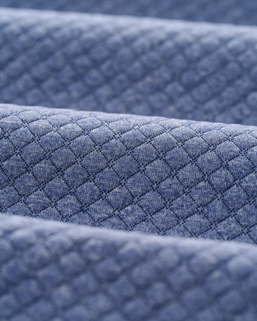 Johnnie-O Rockwells Diamond-Quilted Henley Pullover: Laguna Blue