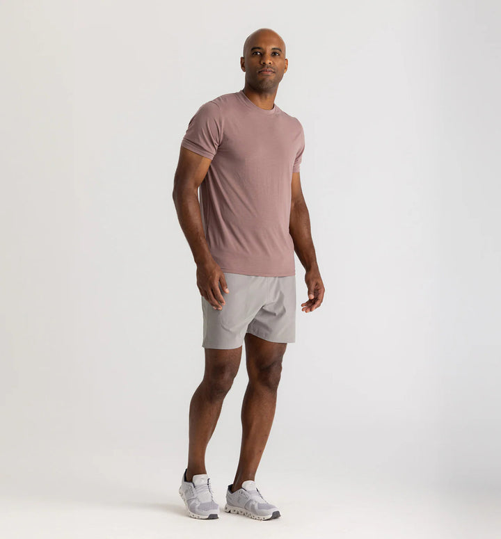 Free Fly Men's Elevate Lightweight Tee: Fig