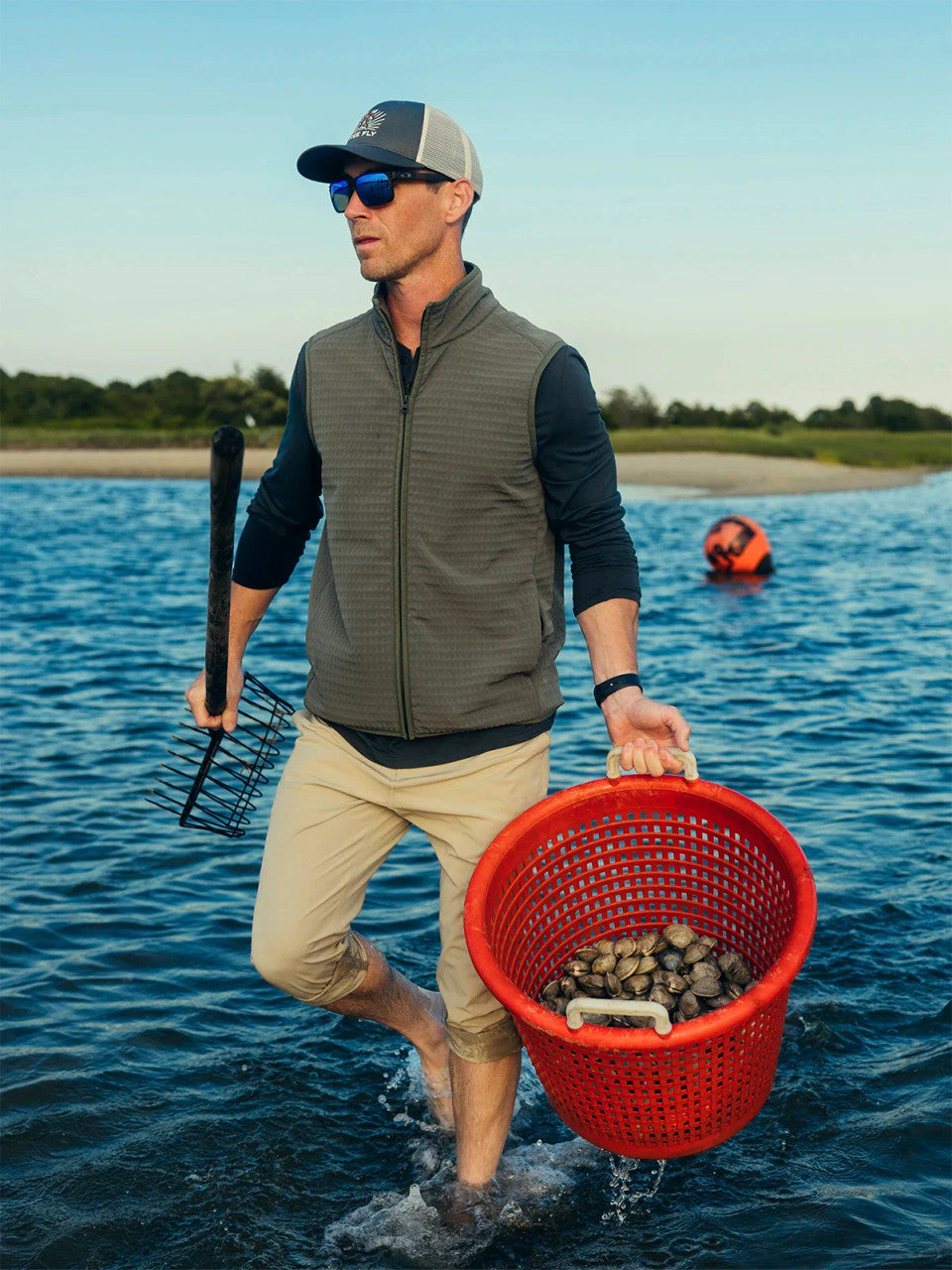 Free Fly Men's Gridback Fleece Vest: Dark Olive