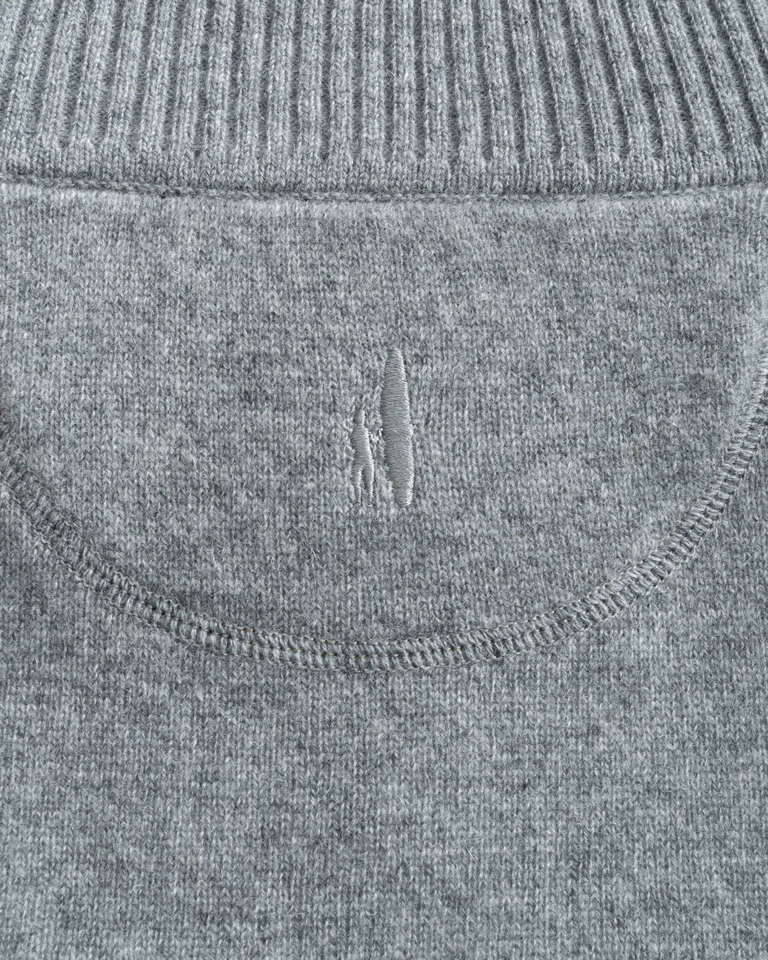 Johnnie-O Mayfair Cashmere Quarter Zip Sweater: Charcoal