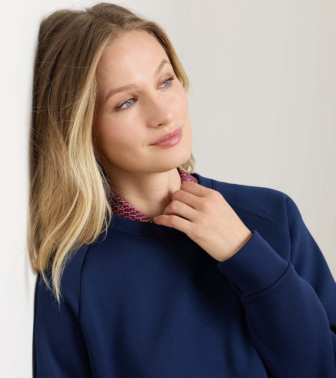 Peter Millar Lumi-Knit Performance Crewneck: Navy