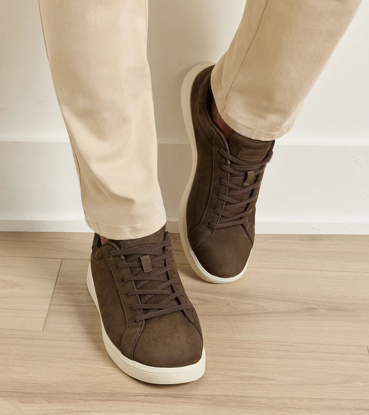 Peter Millar Drift Classic Nubuck Sneaker: Oak