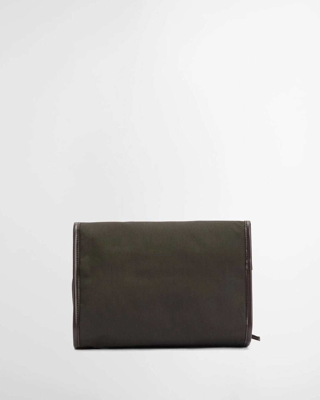 Barbour Waxed Hanging Washbag: Olive/Beacon