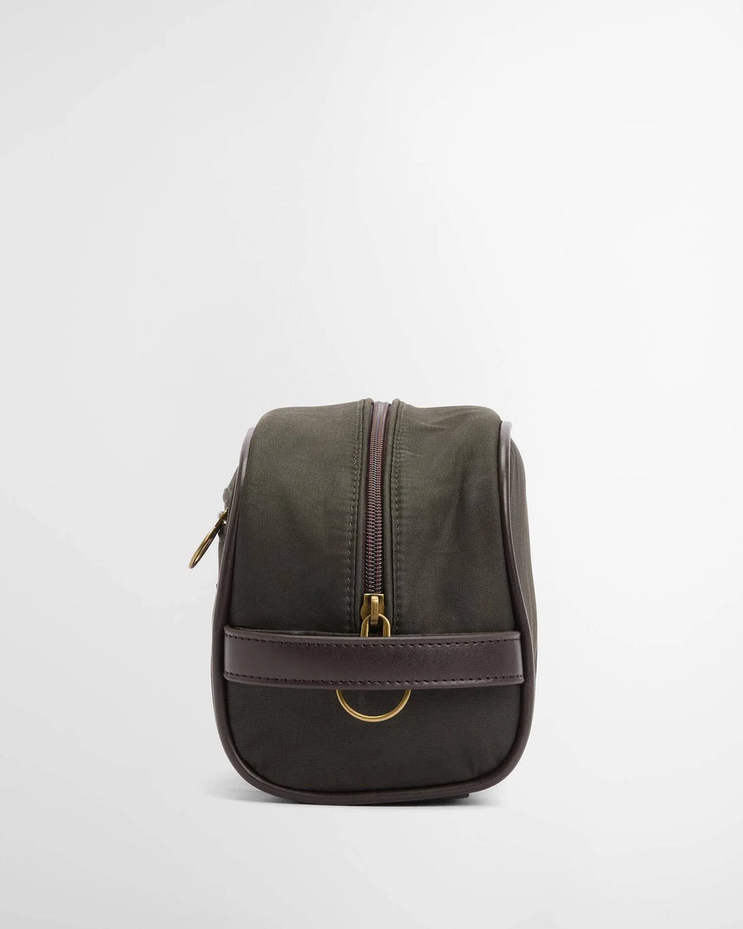 Barbour Waxed Washbag: Olive/Beacon